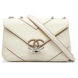 Chanel-Sac à bandoulière à rabat Chanel CC Chevron blanc-Blanc