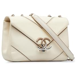 Chanel-Sac à bandoulière à rabat Chanel CC Chevron blanc-Blanc