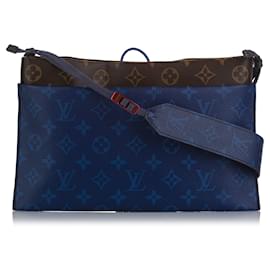 Louis Vuitton-Blaue Louis Vuitton Pacific Outdoor-Umhängetasche mit Monogramm-Blau