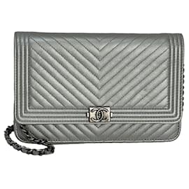 Chanel-Chanel Silver Caviar Chevron Quilted Boy Wallet on a Chain-Silvery,Metallic