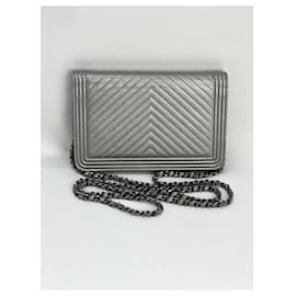 Chanel-Chanel Silver Caviar Chevron Quilted Boy Wallet on a Chain-Silvery,Metallic