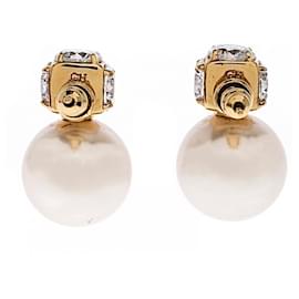 Carolina Herrera-CH Carolina Herrera Crystal & Faux Pearl Gold Plated Drop Earrings-Cream,Gold hardware