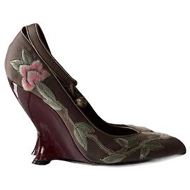 Yves Saint Laurent Opium Wedge Red Silk Red