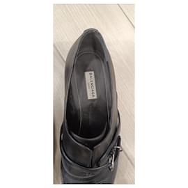 Balenciaga-BALENCIAGA Shoe - Size 40-Black