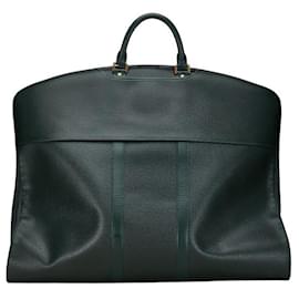 Louis Vuitton-Louis Vuitton Taiga Bering Garment Bag Leather M30134 in Very Good Condition-Green