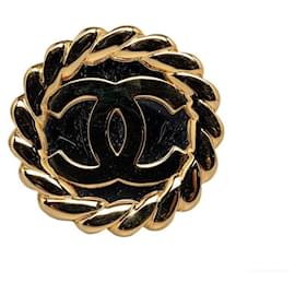 Chanel-Chanel CC Logo Brooch Metal Brooch in Good condition-Golden