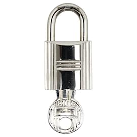 Hermès-Hermes Silver Padlock & Key Set Metal Other in Good condition-Silvery