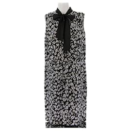 Louis Vuitton-LOUIS VUITTON Dresses T.FR 38 Polyester-Black
