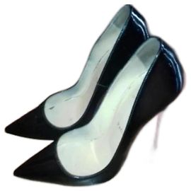 Escarpins Christian Louboutin Decolletage vernis noir Noir