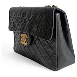 Chanel-Sac à bandoulière Chanel Dekamatrasse 34 Maxi en cuir noir-Noir