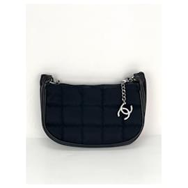 Chanel-Chanel Black Chocolate Bar Nylon Pochette Bag-Black