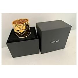 Chanel-Chanel cuff-Golden