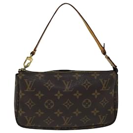 Louis Vuitton-Pochette Accessoire Louis Vuitton-Marrom