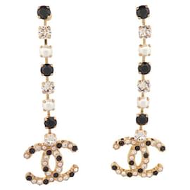 Chanel-NEUF BOUCLES D'OREILLES CHANEL PENDANTES LOGO GG STRASS PENDANT EARRINGS-Doré