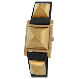 Hermès-VINTAGE HERMES MEDOR ME1.201 GOLD PLATED & LEATHER 23MM BOX QUARTZ WATCH-Golden