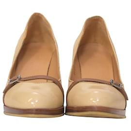 Salvatore Ferragamo-Salvatore Ferragamo Buckled-Strap Pumps in Camel Patent Leather-Yellow,Camel