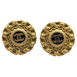 Chanel-Boucles d'oreilles Chanel CC Clip On en métal en bon état-Doré