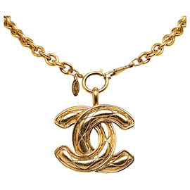 Chanel-Chanel CC Logo Pendant Necklace Metal Necklace in Good condition-Golden