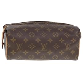 Louis Vuitton-LOUIS VUITTON Trousse Patte Pression Monogram Poche Cosmétique M47636 Auth 77423-Monogramme