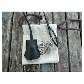 Hermès-bell, pull tab, and black Hermès leather padlock for Kelly or Birkin-Black