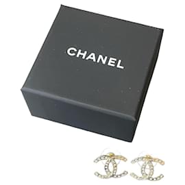 Chanel-Boucles d'oreilles CHANEL T. Métal-Doré