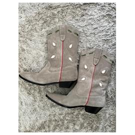 Catarina Martins-Cowboy boots-Grey