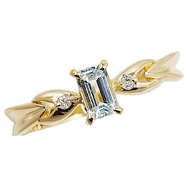 & Other Stories-K18YG Yellow Gold Aquamarine Diamond Ring in Great Condition-Golden