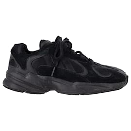 Autre Marque-Adidas Yung-1 Sneakers in Black Suede-Black