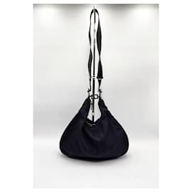 Gucci-Bolso de hombro negro Gucci-Negro