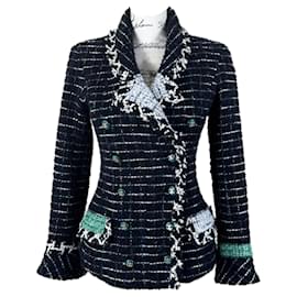 Chanel-Veste en tweed noir 2009 des collectionneurs les plus rares-Noir