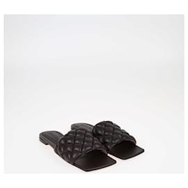 Bottega Veneta-Bottega Veneta Brown Padded Matelasse Dream Flat Slides-Brown