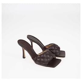 Bottega Veneta-Bottega Veneta Brown Padded Matelasse Slide Sandals-Brown