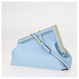 Fendi-Fendi Blue First Clutch Sac Bandoulière-Bleu