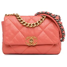 Chanel-Sac à bandoulière 19 en cuir d'agneau rose de Chanel-Rose