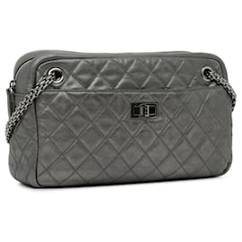 Chanel-Silver Chanel Metallic Calfskin Reissue Zipped Shoulder Bag-Silvery