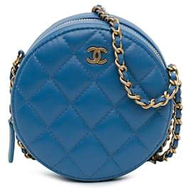 Chanel-Sac à main rond en cuir d'agneau matelassé bleu Chanel avec chaîne pour porter en bandoulière-Bleu