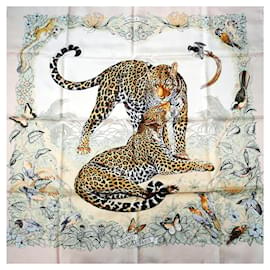 Hermès-Hermès Carré 90 "JUNGLE LOVE" 100% Silk Scarf-Beige