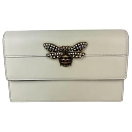 Gucci-Gucci Queen Margaret Bee Wallet on a Chain Mystic White Clutch-White