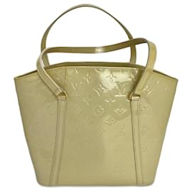 Louis Vuitton-LOUIS VUITTON Monogram White Cream Vernis Avalon MM Tote Hand Shoulder Bag Pre owned-White