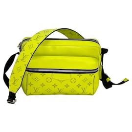 Louis Vuitton-LOUIS VUITTON Taigarama Outdoor Messenger Yellow Bag-Yellow