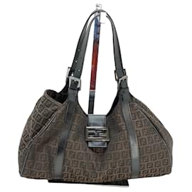 Fendi-Sac à bandoulière Soft Baguette ouvert en toile Zucca de Fendi-Marron