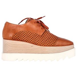 Stella Mc Cartney Stella McCartney Elyse Piattaforma Derby con Lacci in Pelle Sintetica Marrone Marrone