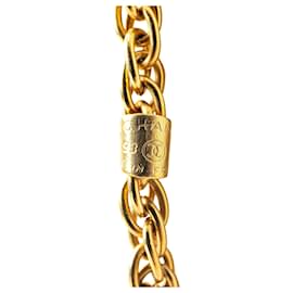 Chanel-Chanel Gold Gold Plated CC Round Pendant Necklace-Golden