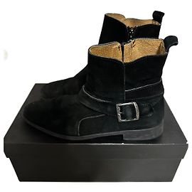 Autre Marque Italian Suede Boots Black