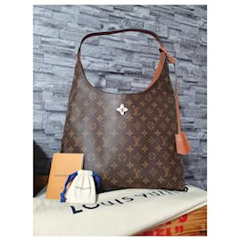 Louis Vuitton-Flower Hobo Caramel Shoulder Bag-Brown