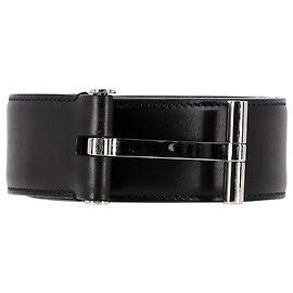 Cinto T-Buckle Tom Ford em couro preto Preto
