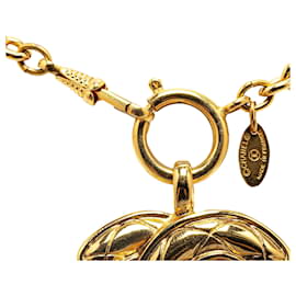 Chanel-Gold Chanel Gold Plated CC Quilted Pendant Necklace-Golden