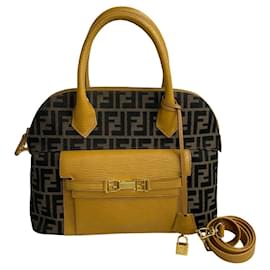 Fendi-Sac à main Fendi Zucca FF en toile et cuir Epi 0914451204 en très bon état-Marron