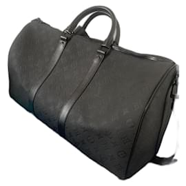 Louis Vuitton-Louis Vuitton Keepall 50 Taurillon travel bag-Black
