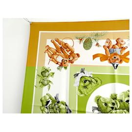 Hermès-RARE FOULARD HERMES CONFIDENTS DES COEURS OURSONS DUBIGEON SOIE CARRE SCARF-Camel